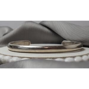 ESS Sterling Silver Cuff Bracelet 29.3G / 7in